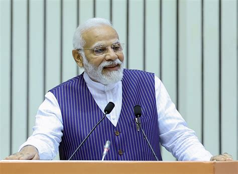 Modi: Three Days on